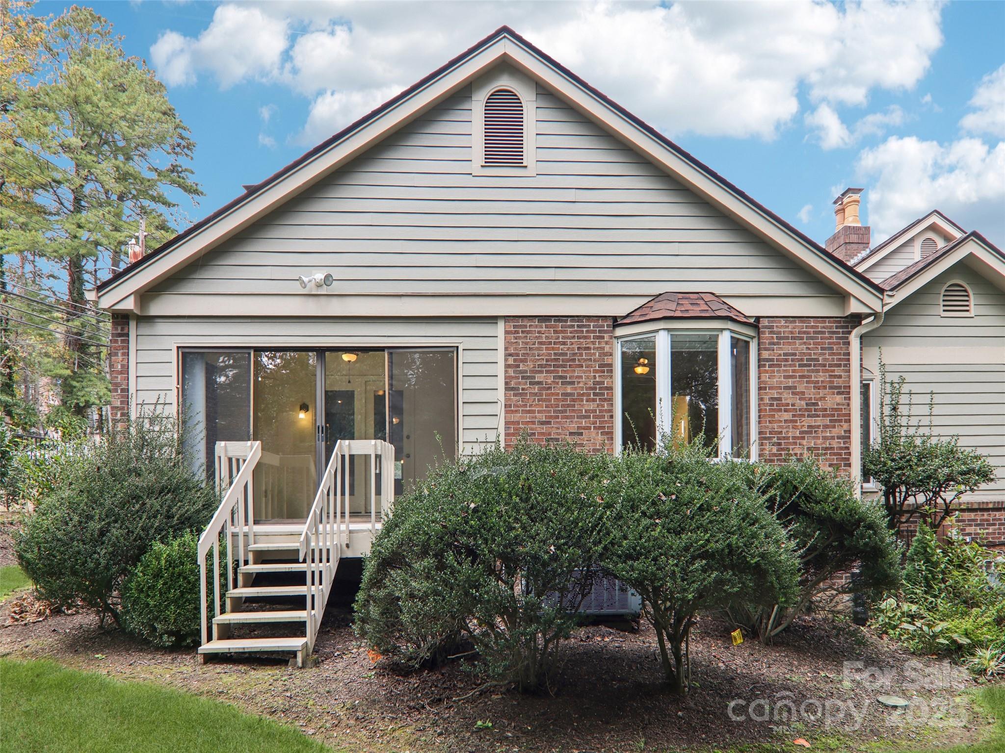 102 Glenbrook Drive Hendersonville NC 28739