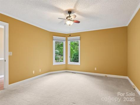 102 Glenbrook Drive Hendersonville NC 28739