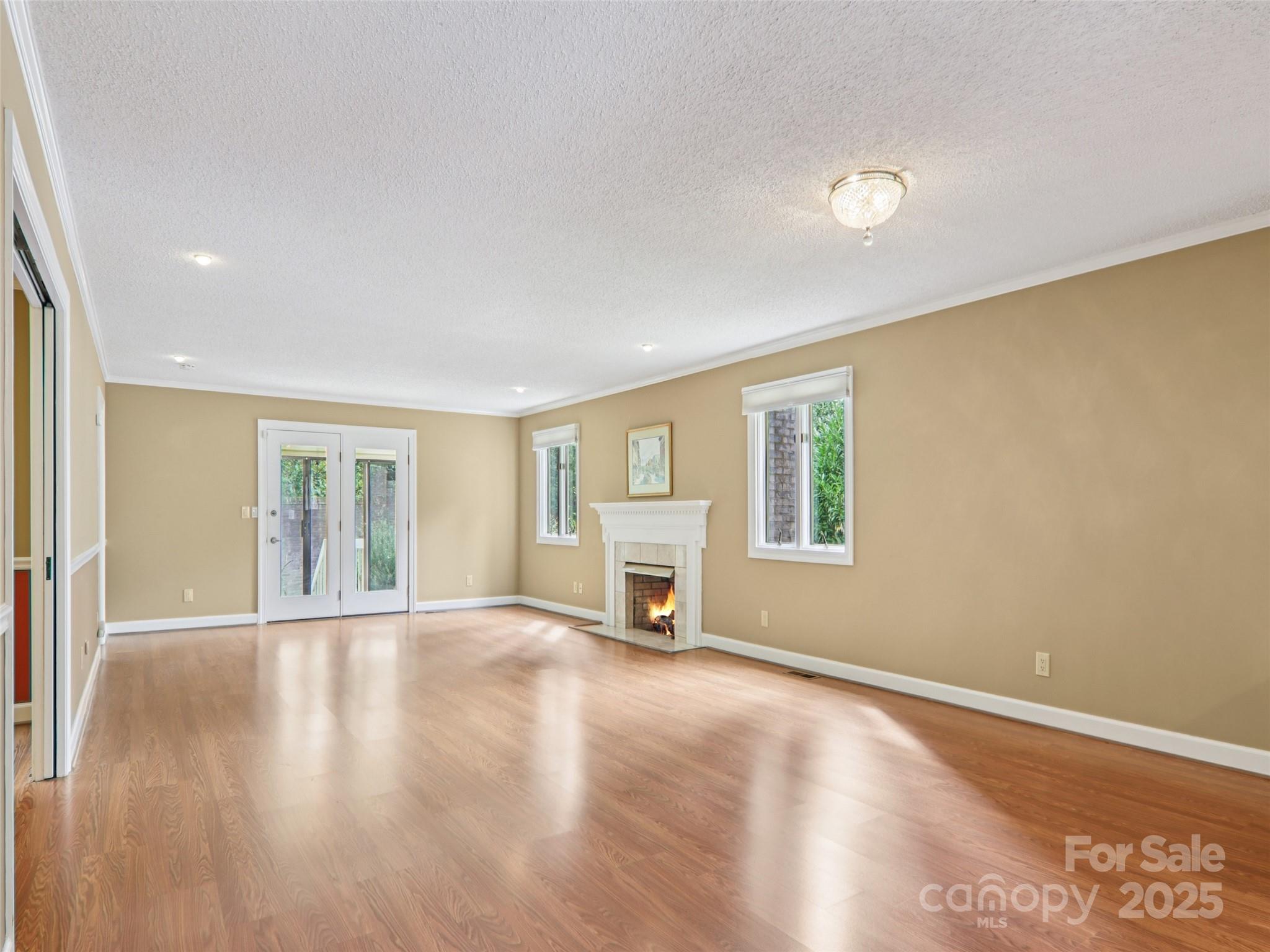 102 Glenbrook Drive Hendersonville NC 28739