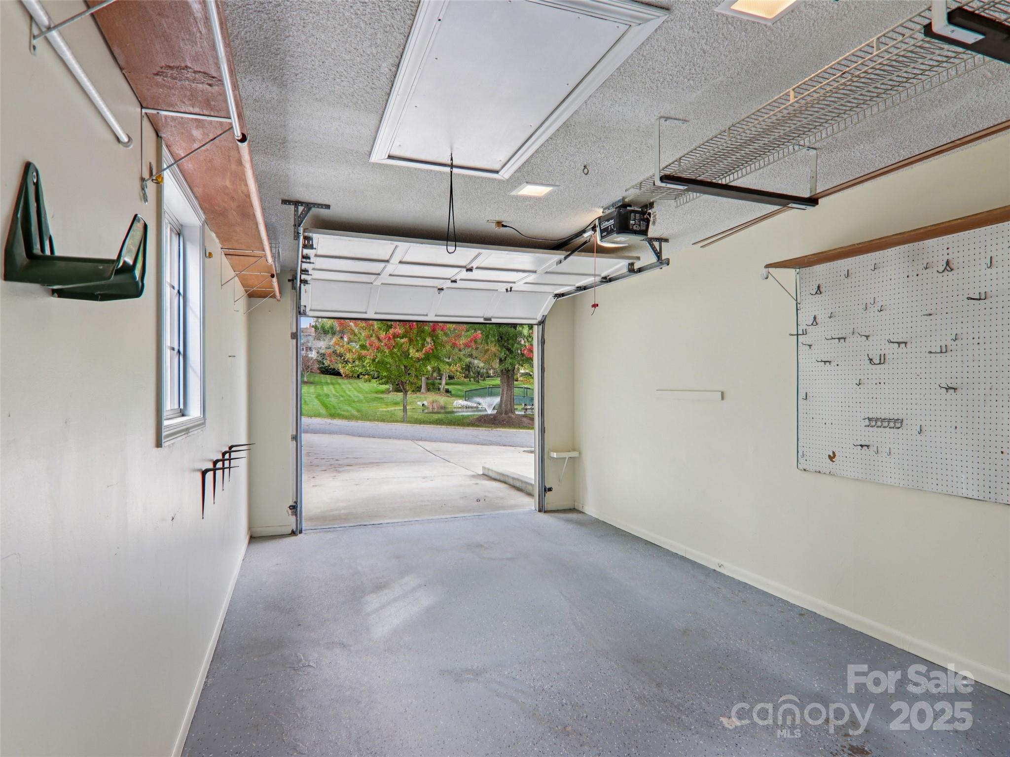 102 Glenbrook Drive Hendersonville NC 28739