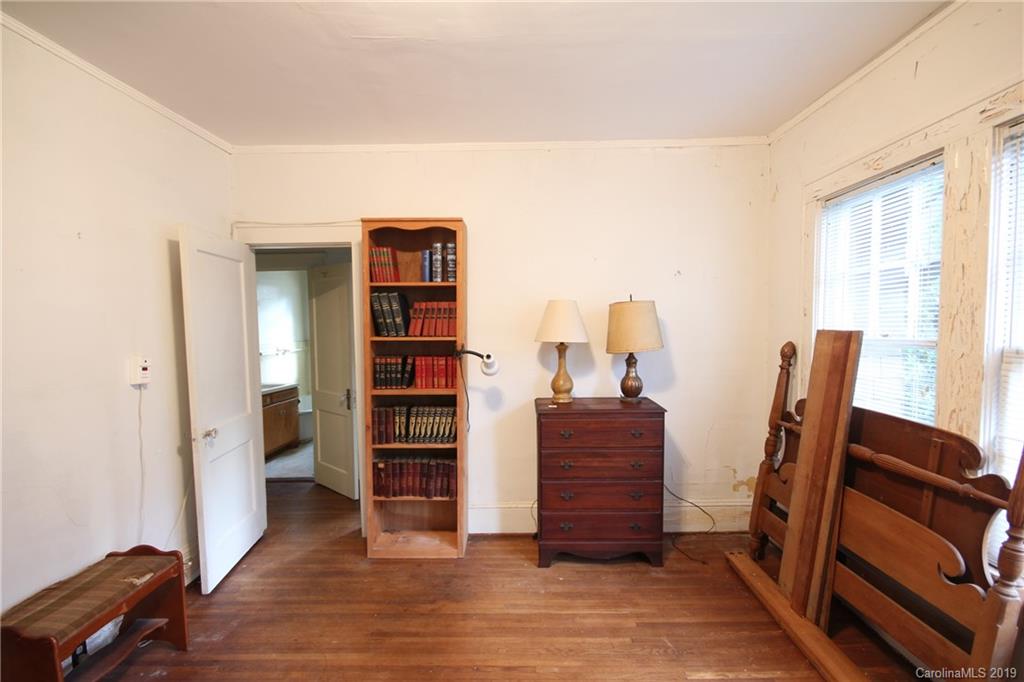 2224 Sarah Marks Avenue Charlotte NC 28203