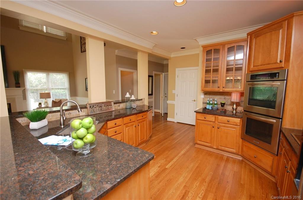 5402 Brianton Place Charlotte NC 28226