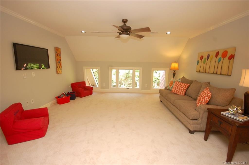 5402 Brianton Place Charlotte NC 28226
