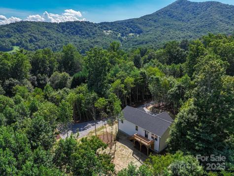 72 Carolyn Drive Candler NC 28715