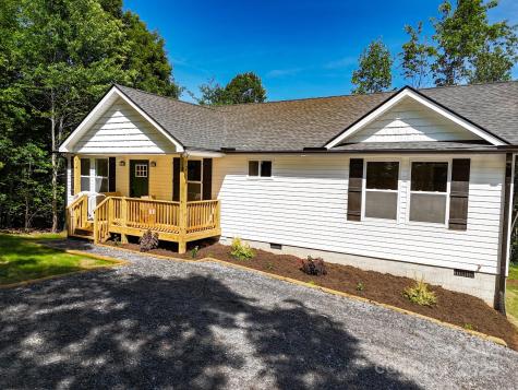 72 Carolyn Drive Candler NC 28715