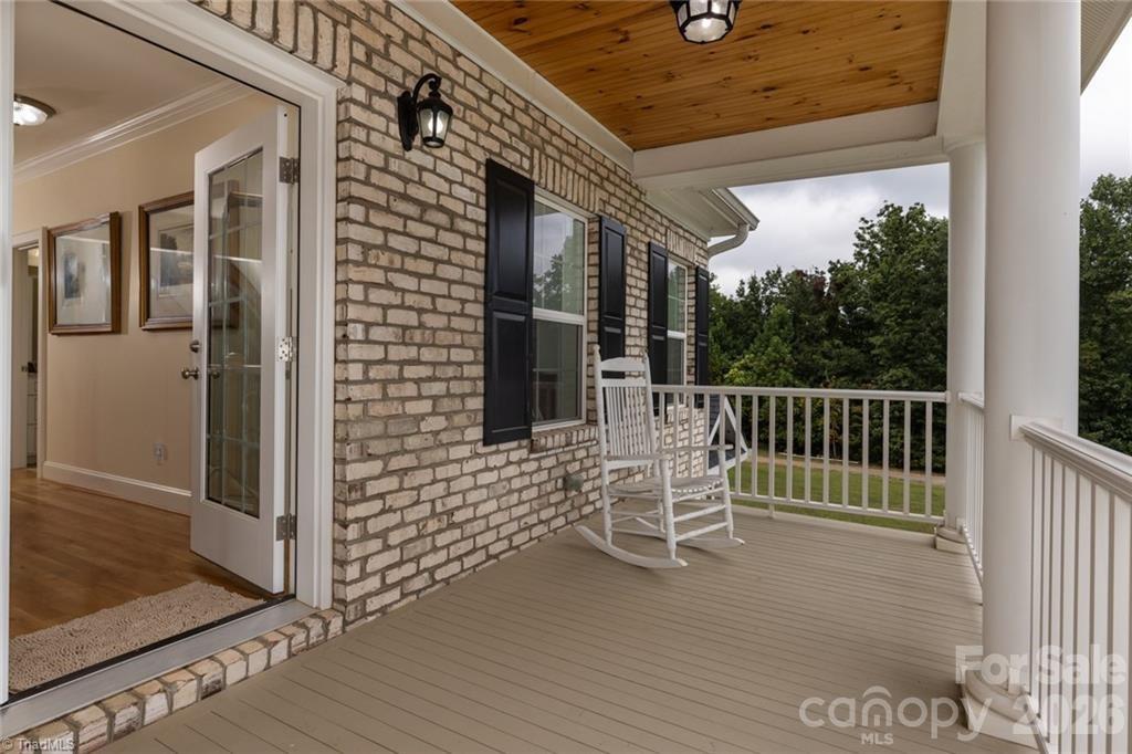 204 Violet Ridge Lowgap NC 27024