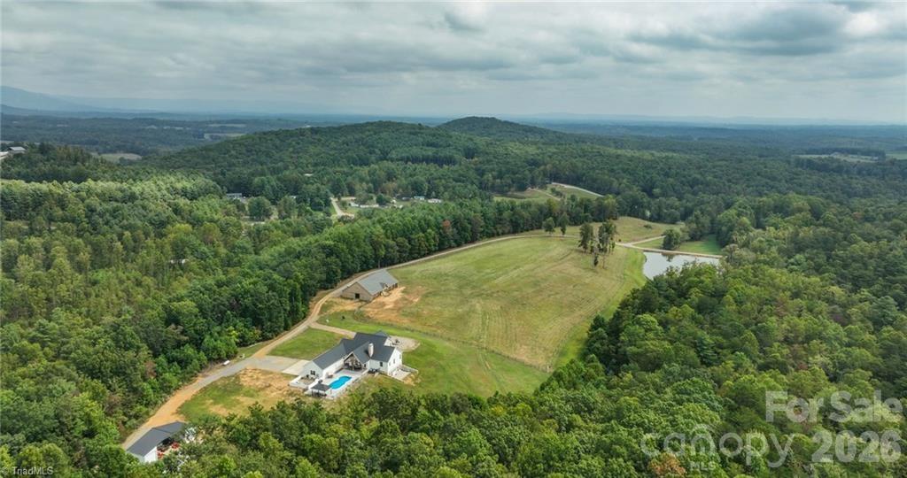 204 Violet Ridge Lowgap NC 27024