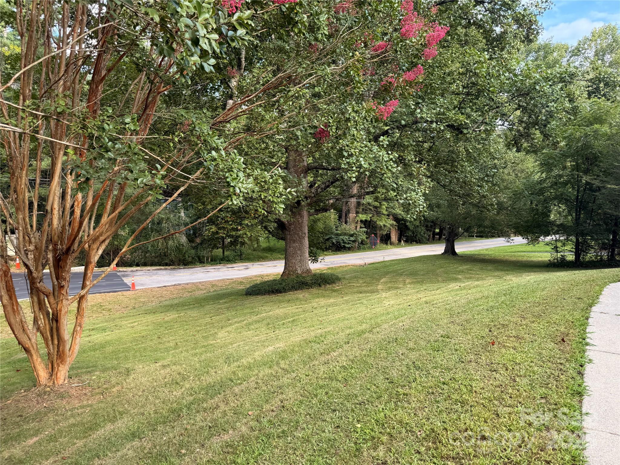 91 Haw Creek Circle Asheville NC 28805