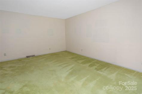 91 Haw Creek Circle Asheville NC 28805