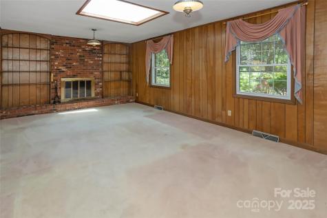 91 Haw Creek Circle Asheville NC 28805