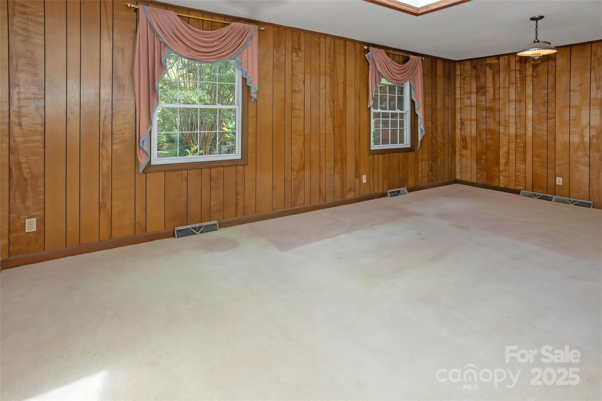 91 Haw Creek Circle Asheville NC 28805