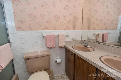 91 Haw Creek Circle Asheville NC 28805