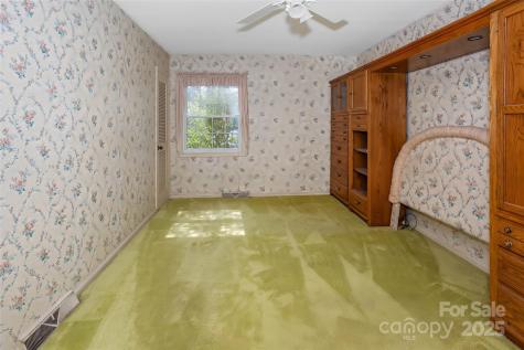 91 Haw Creek Circle Asheville NC 28805