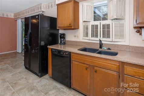 91 Haw Creek Circle Asheville NC 28805