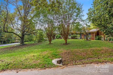 91 Haw Creek Circle Asheville NC 28805