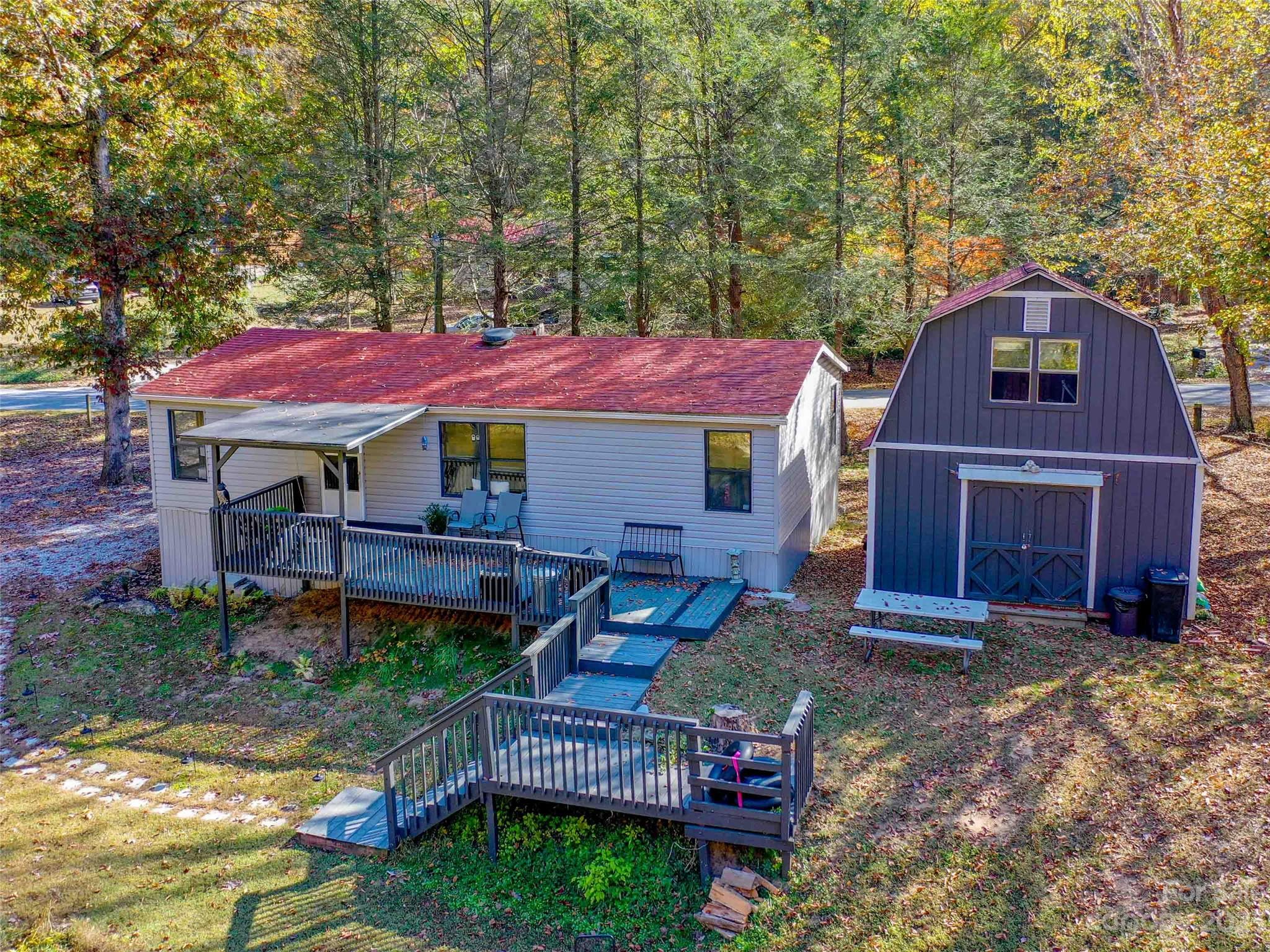 2863 Green River Cove Road, Saluda NC Real Estate Listing MLS Car4082631