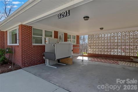 3291 Burton Road Thomasville NC 27360