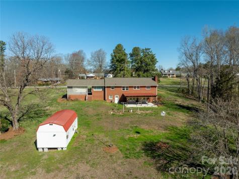 3291 Burton Road Thomasville NC 27360