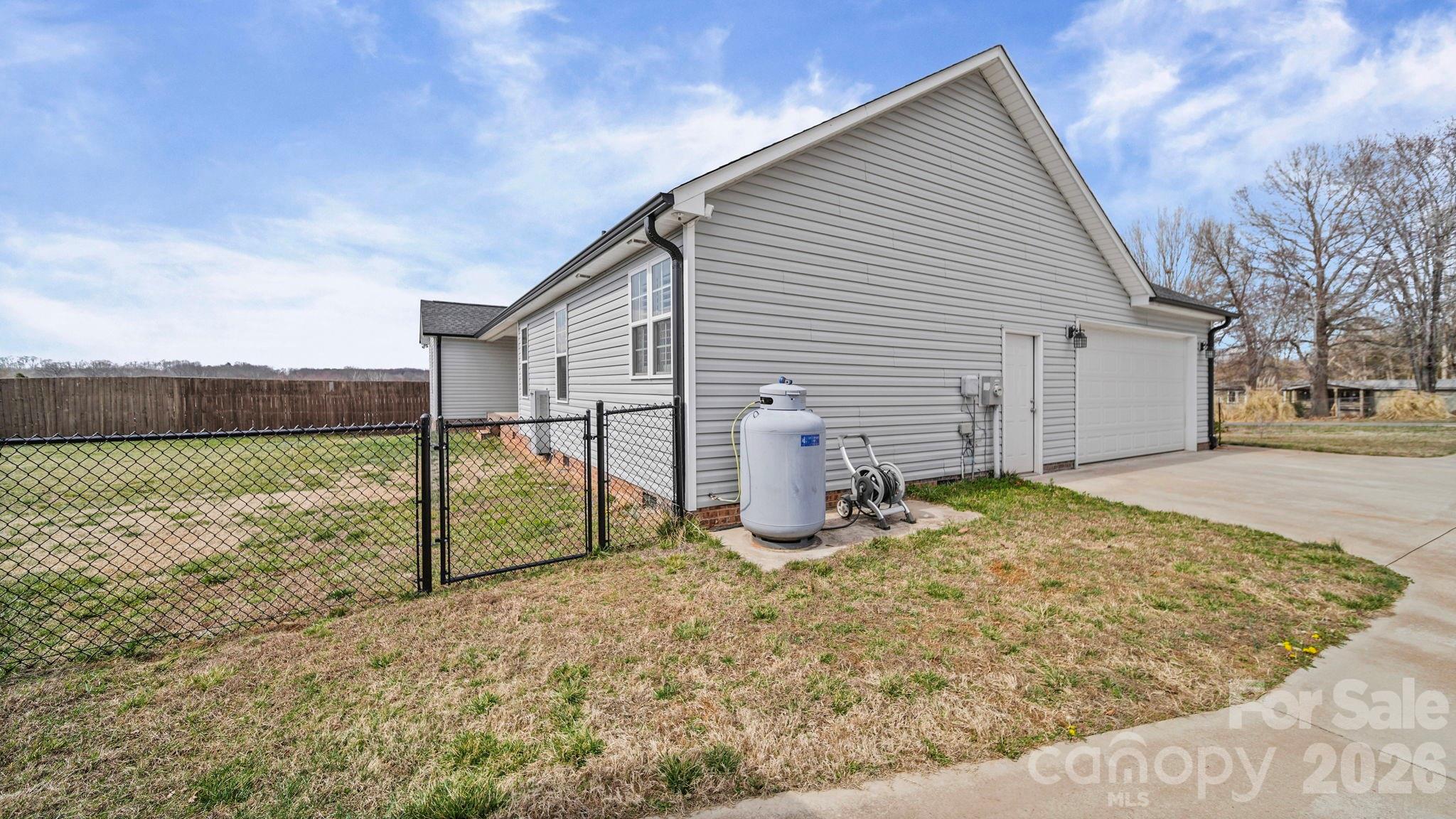 3897 Ritchie Road Lincolnton NC 28092