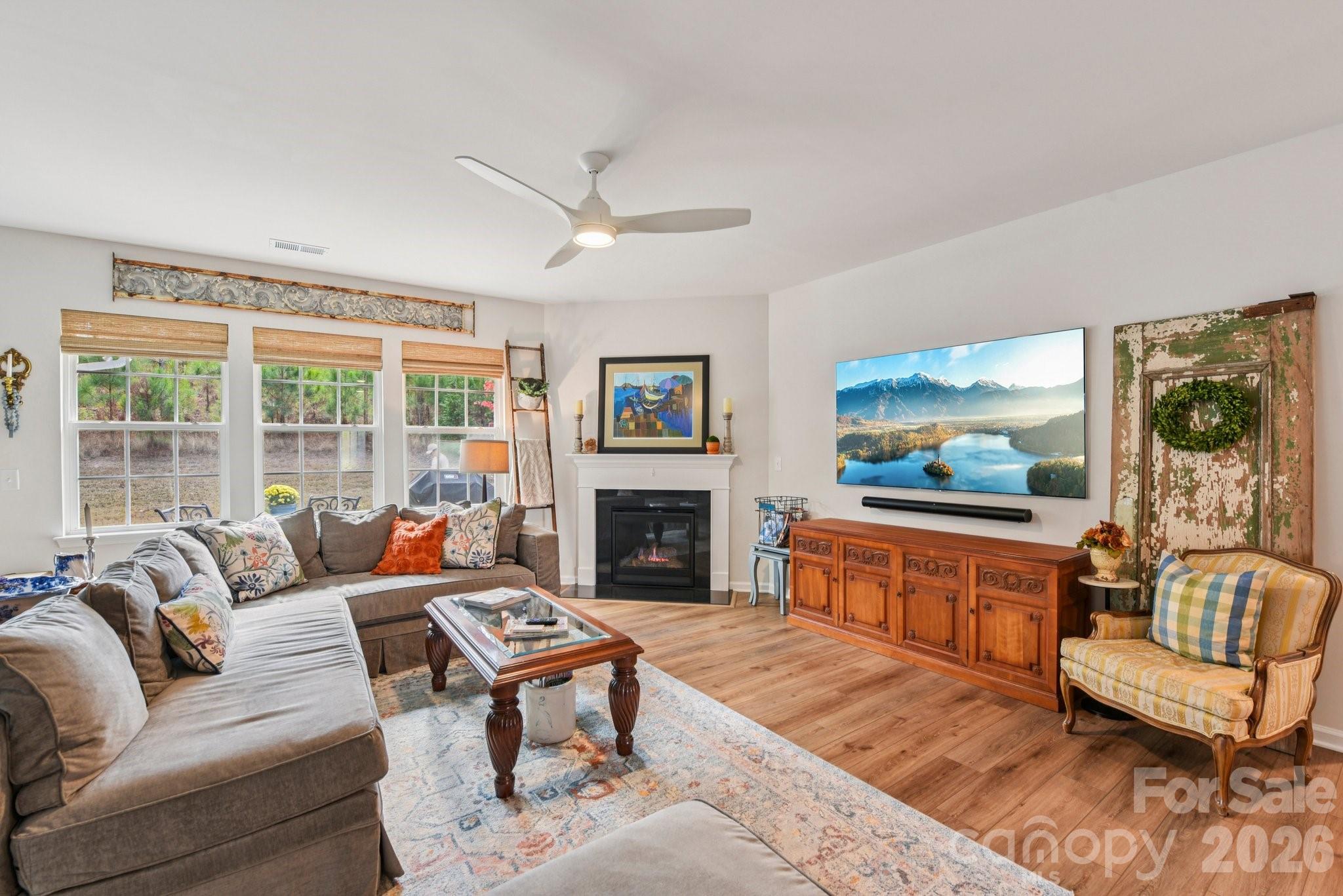 1328 Dali Boulevard Mount Holly NC 28120