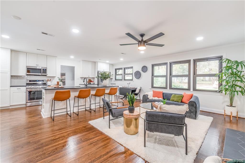 301 Seneca Place Charlotte NC 28210