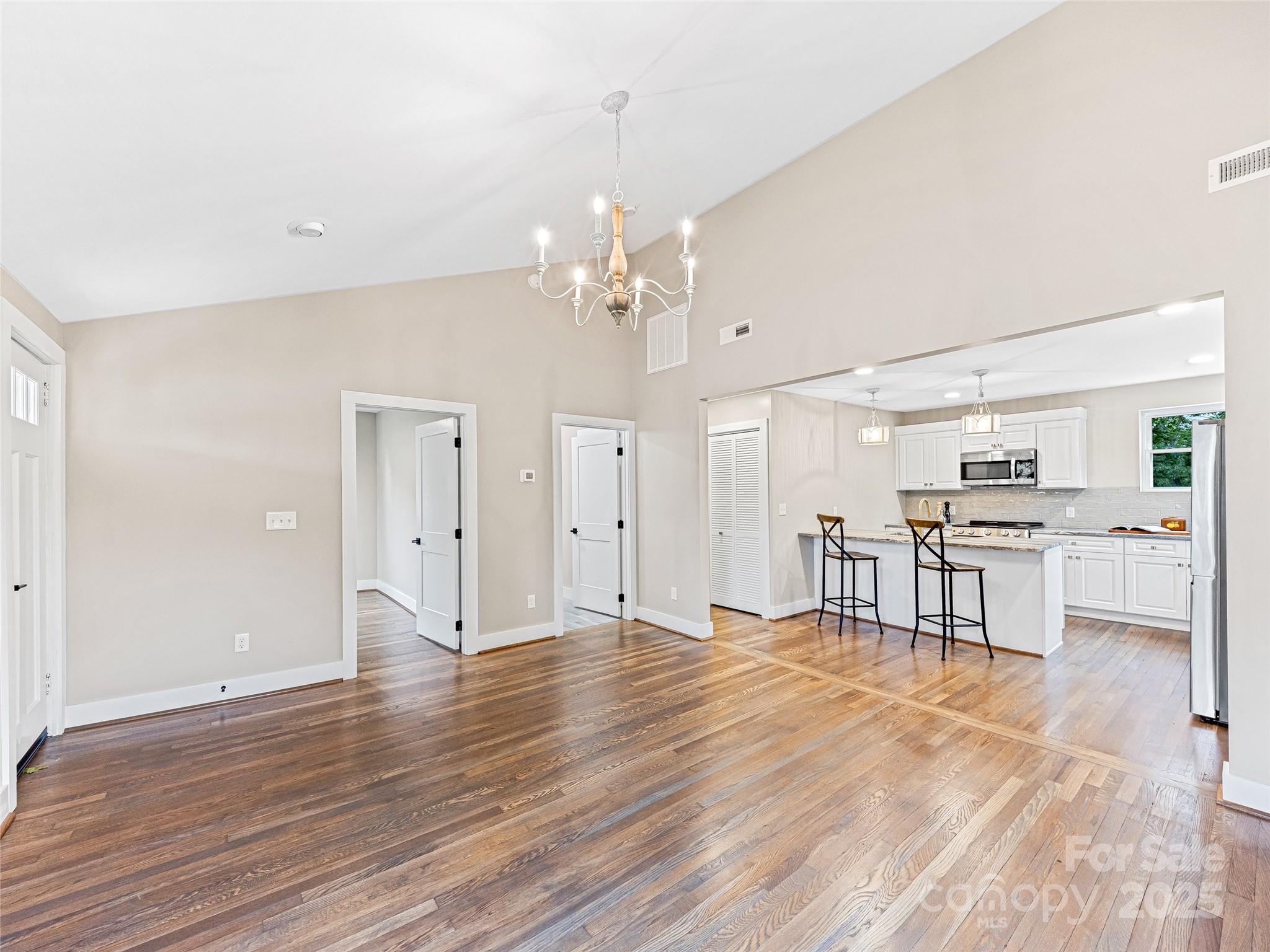 162 Courtland Place Asheville NC 28801