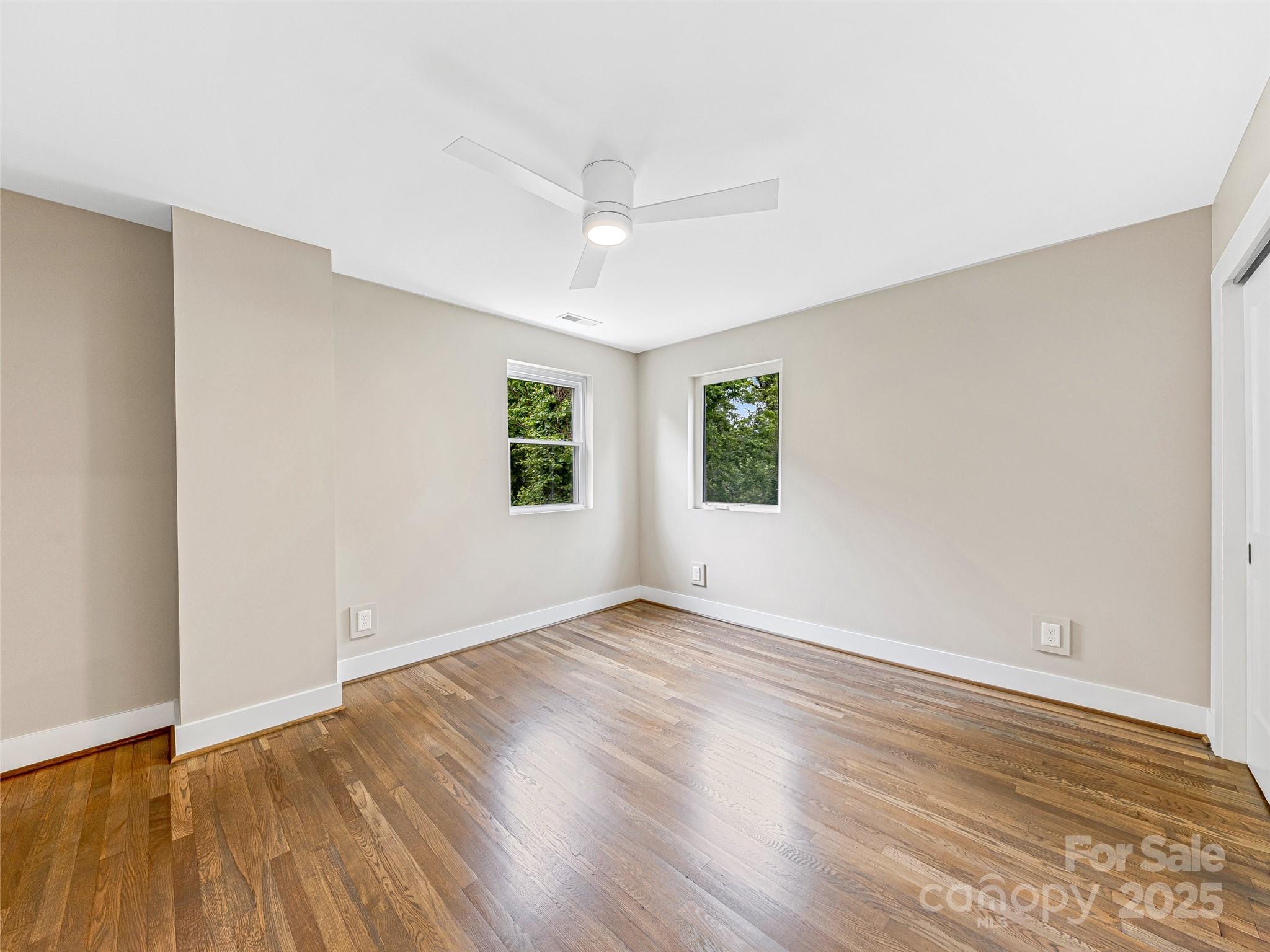 162 Courtland Place Asheville NC 28801