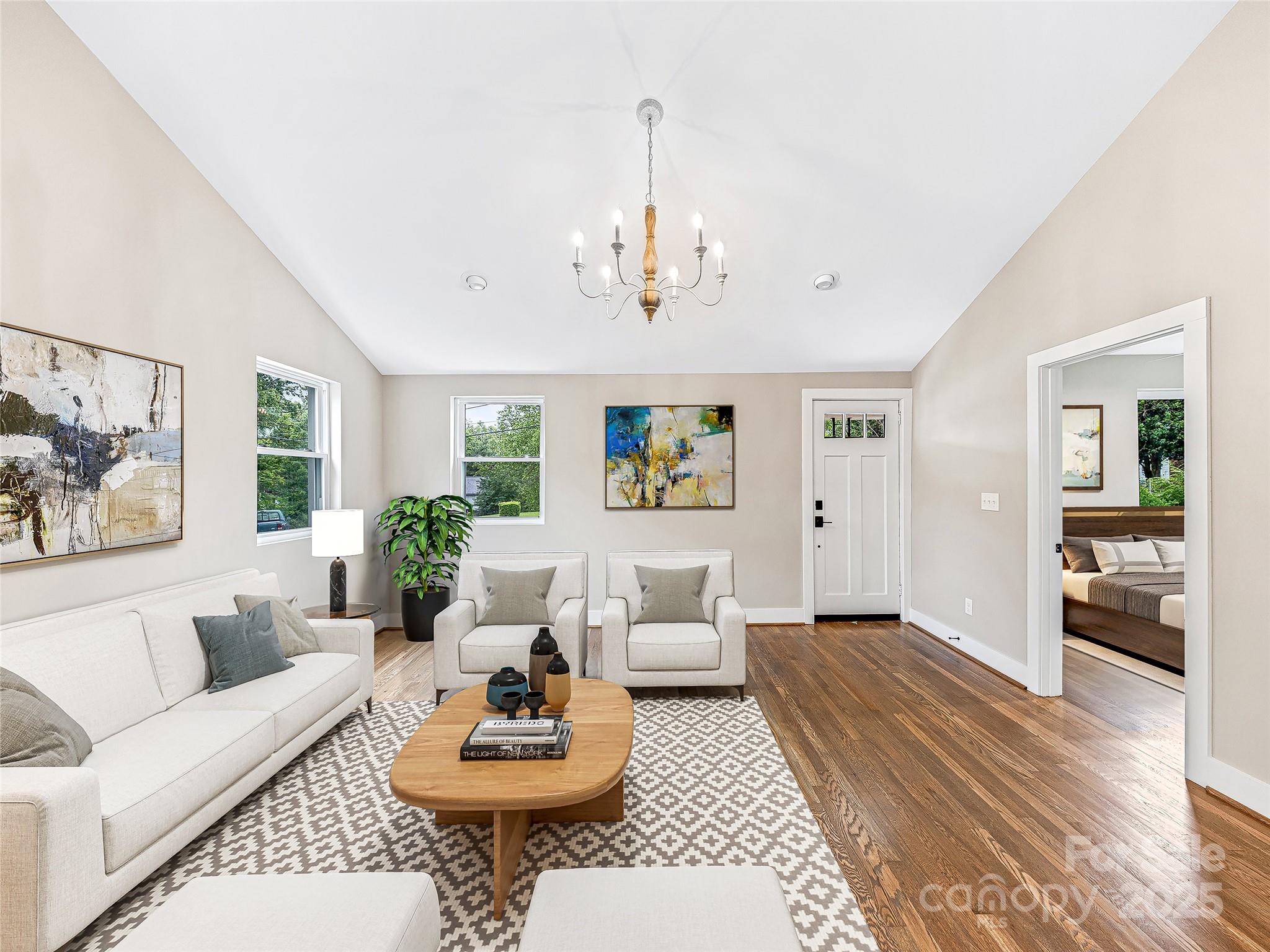 162 Courtland Place Asheville NC 28801