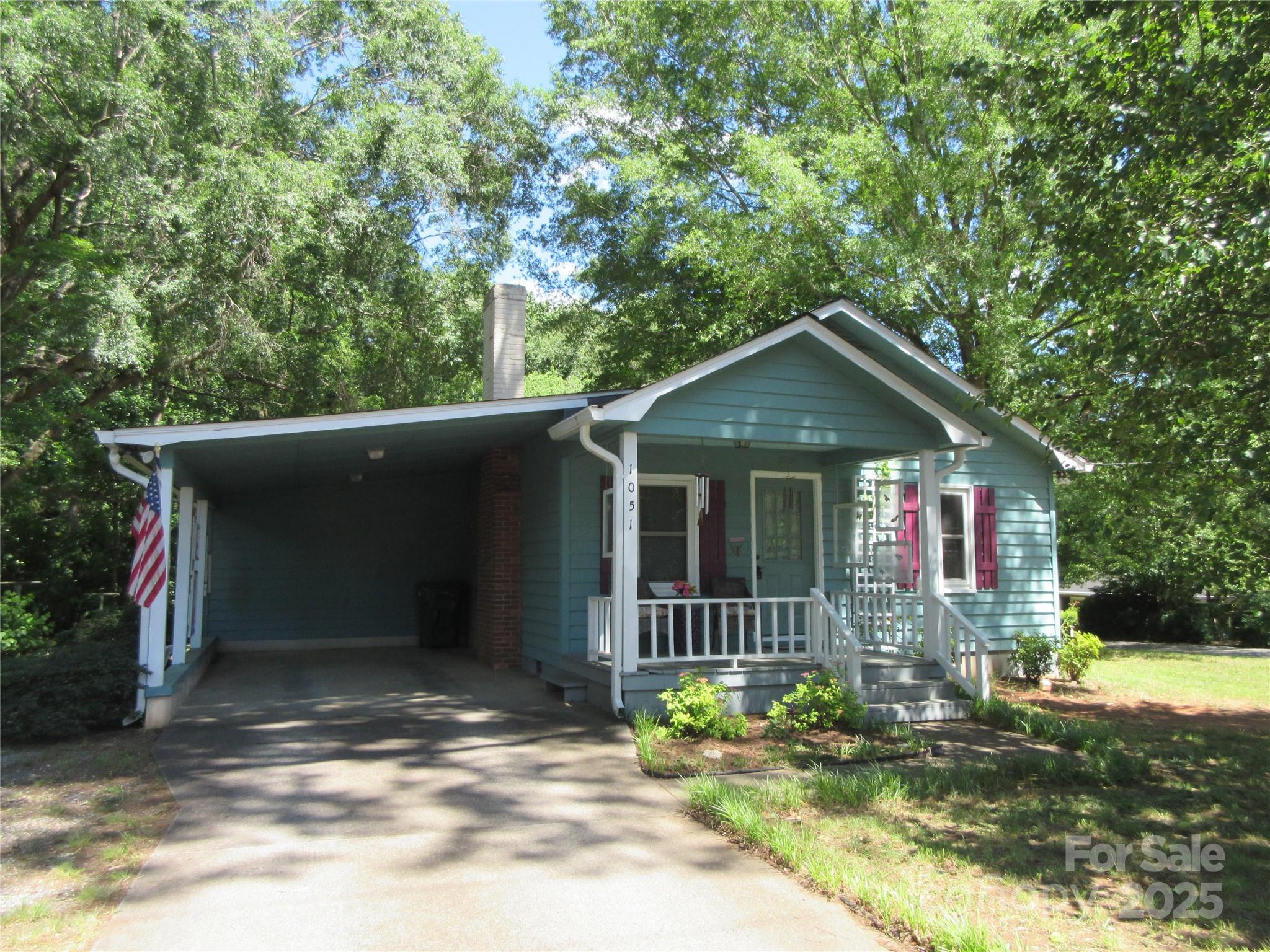 1051 S Brady Avenue Newton NC 28658