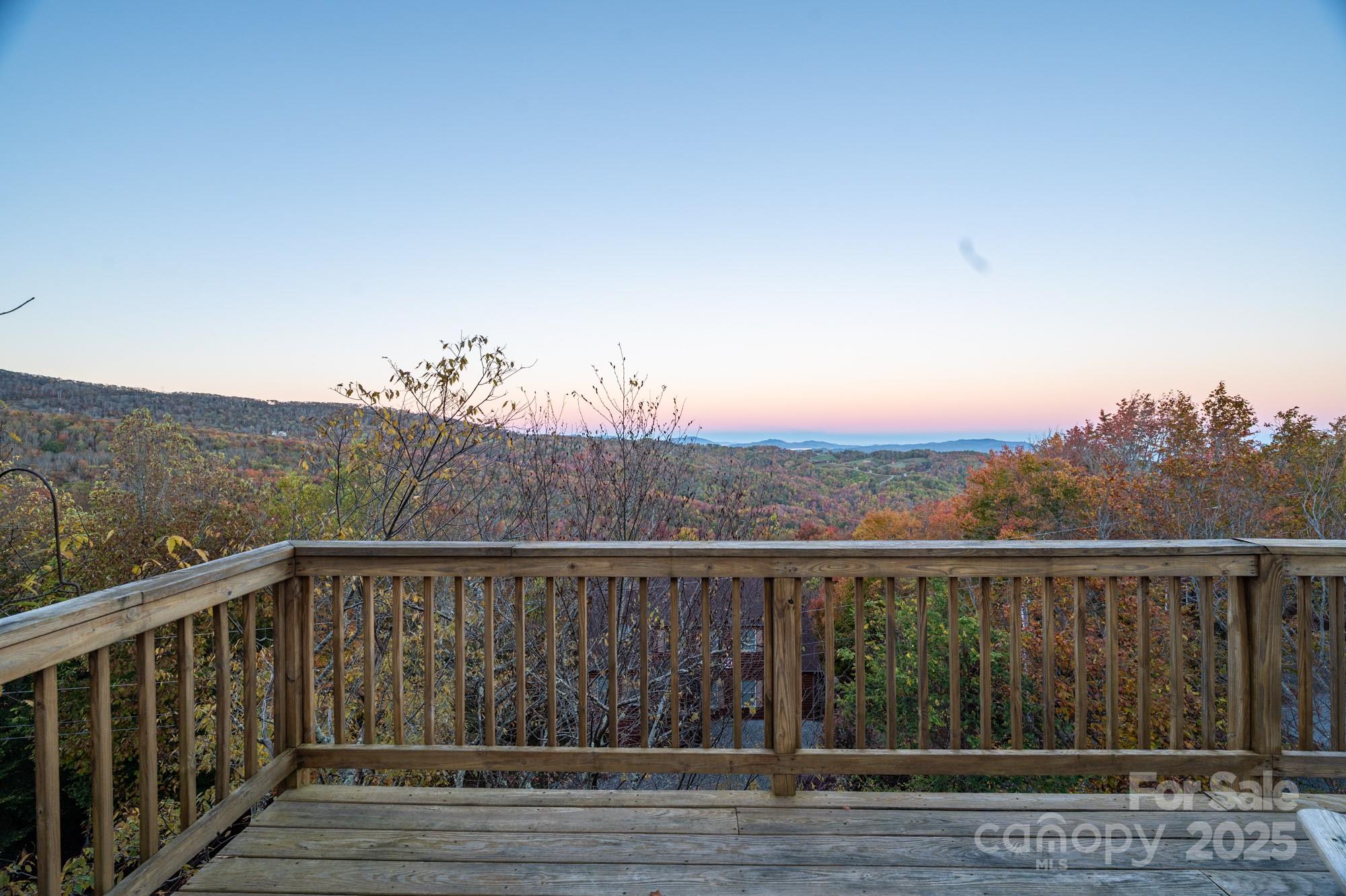 309 Pinnacle Ridge Road Beech Mountain NC 28604