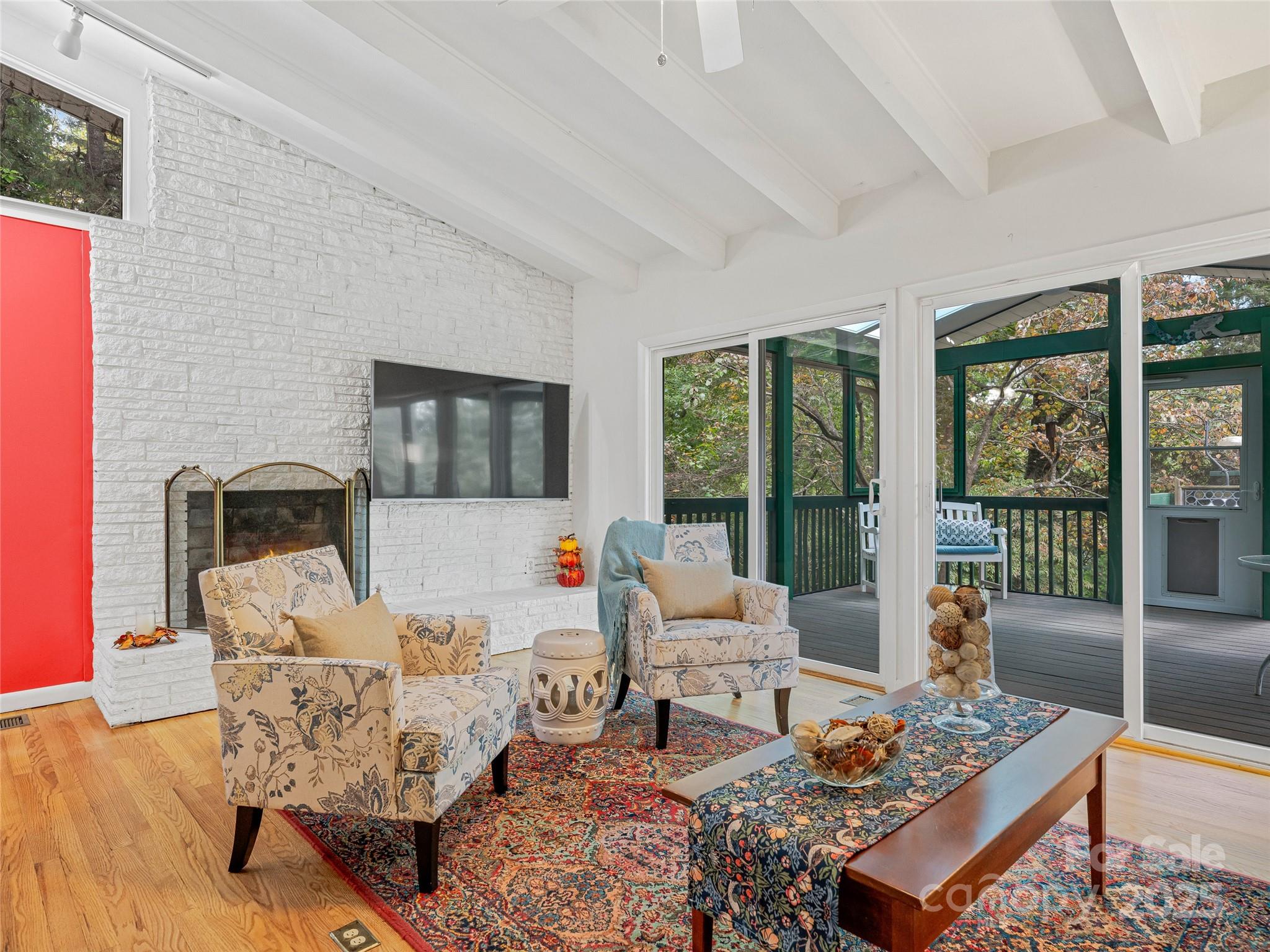 163 Governors View Road Asheville NC 28805