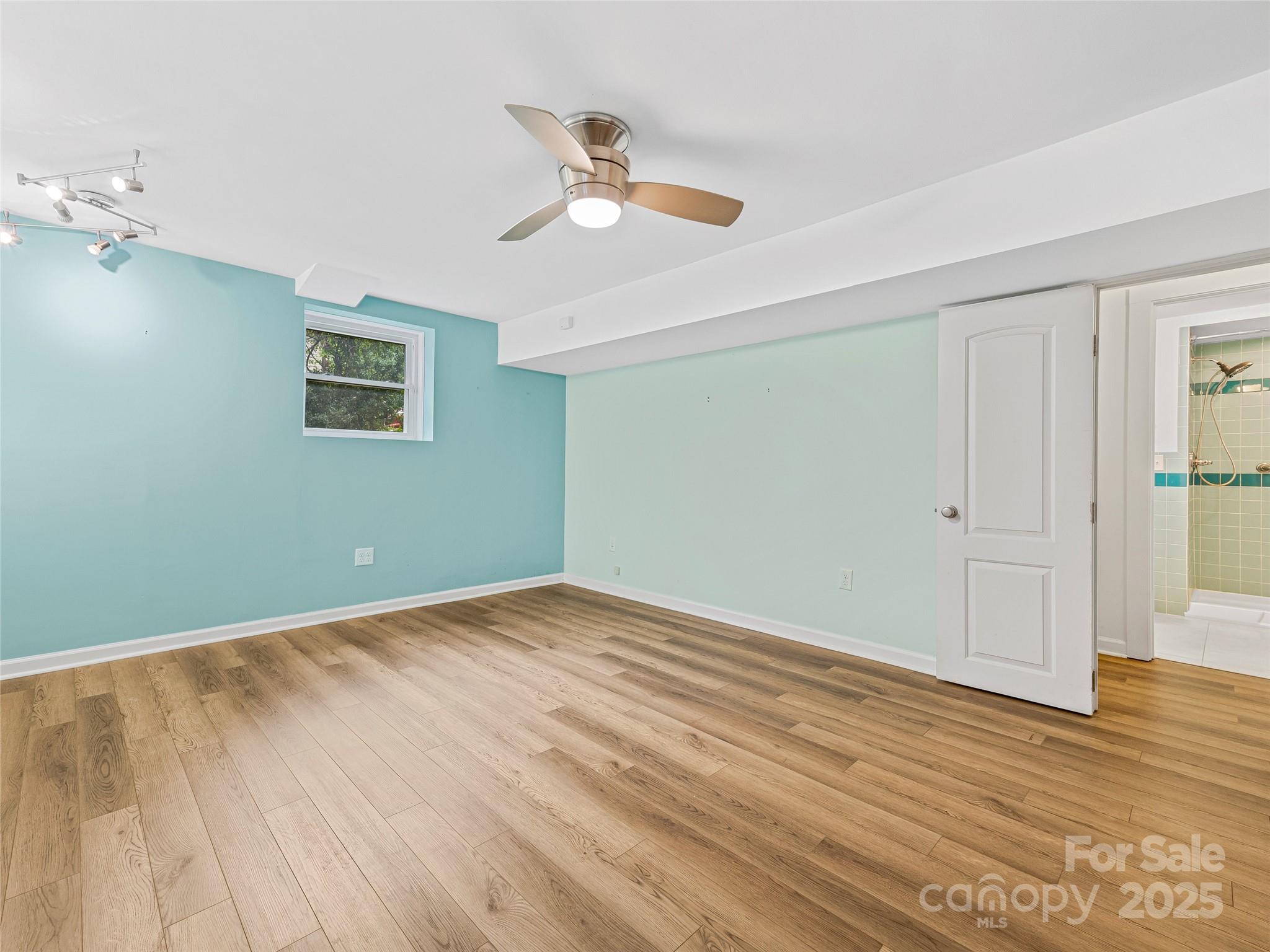 163 Governors View Road Asheville NC 28805