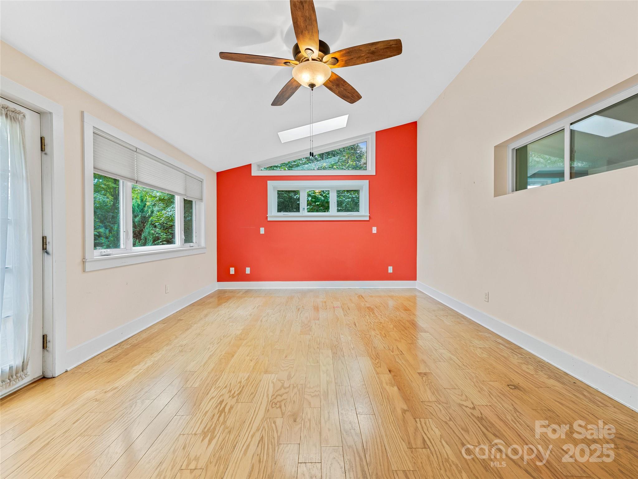 163 Governors View Road Asheville NC 28805