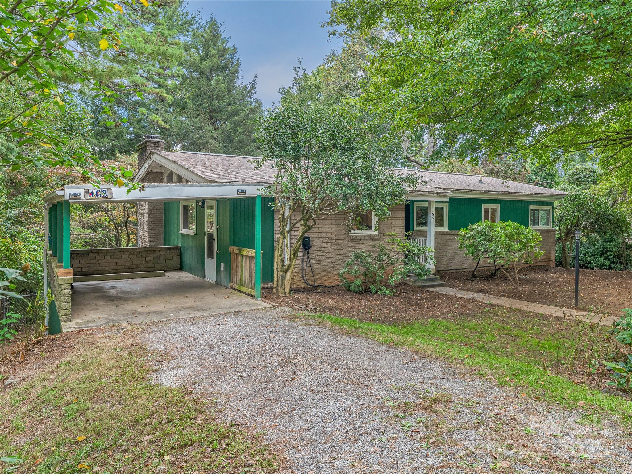 163 Governors View Road Asheville NC 28805