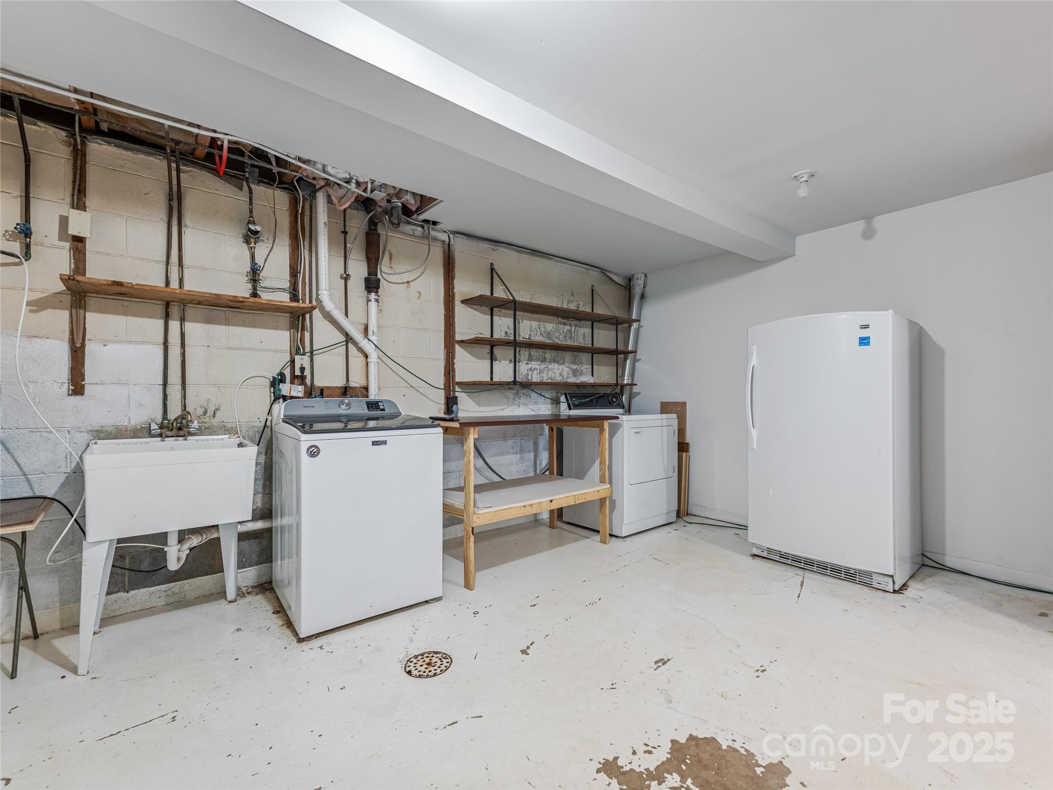 163 Governors View Road Asheville NC 28805