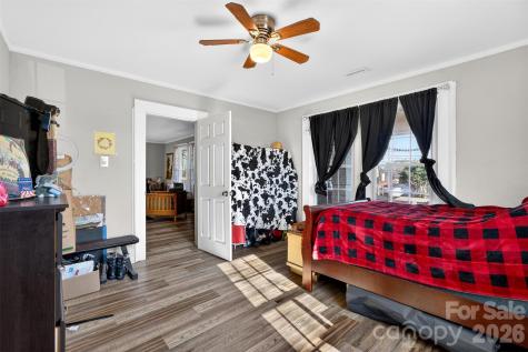 121 Holland Street Gaffney SC 29341