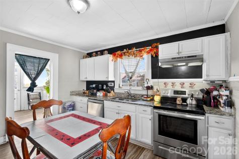 121 Holland Street Gaffney SC 29341