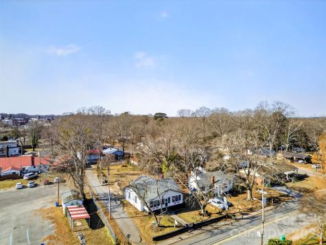 121 Holland Street Gaffney SC 29341