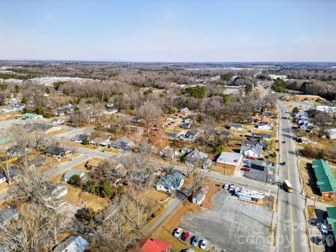 121 Holland Street Gaffney SC 29341