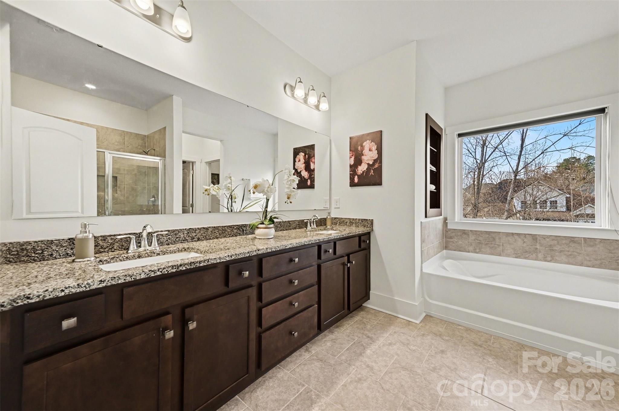 1310 Bershire Lane Charlotte NC 28262