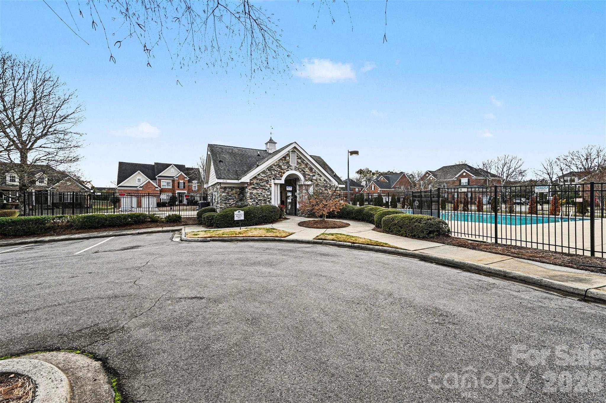 1310 Bershire Lane Charlotte NC 28262
