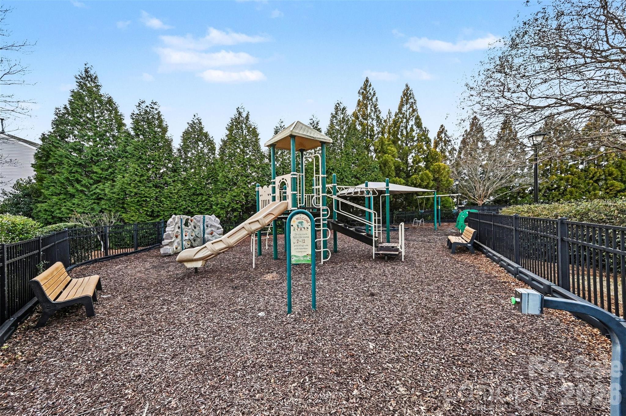 1310 Bershire Lane Charlotte NC 28262