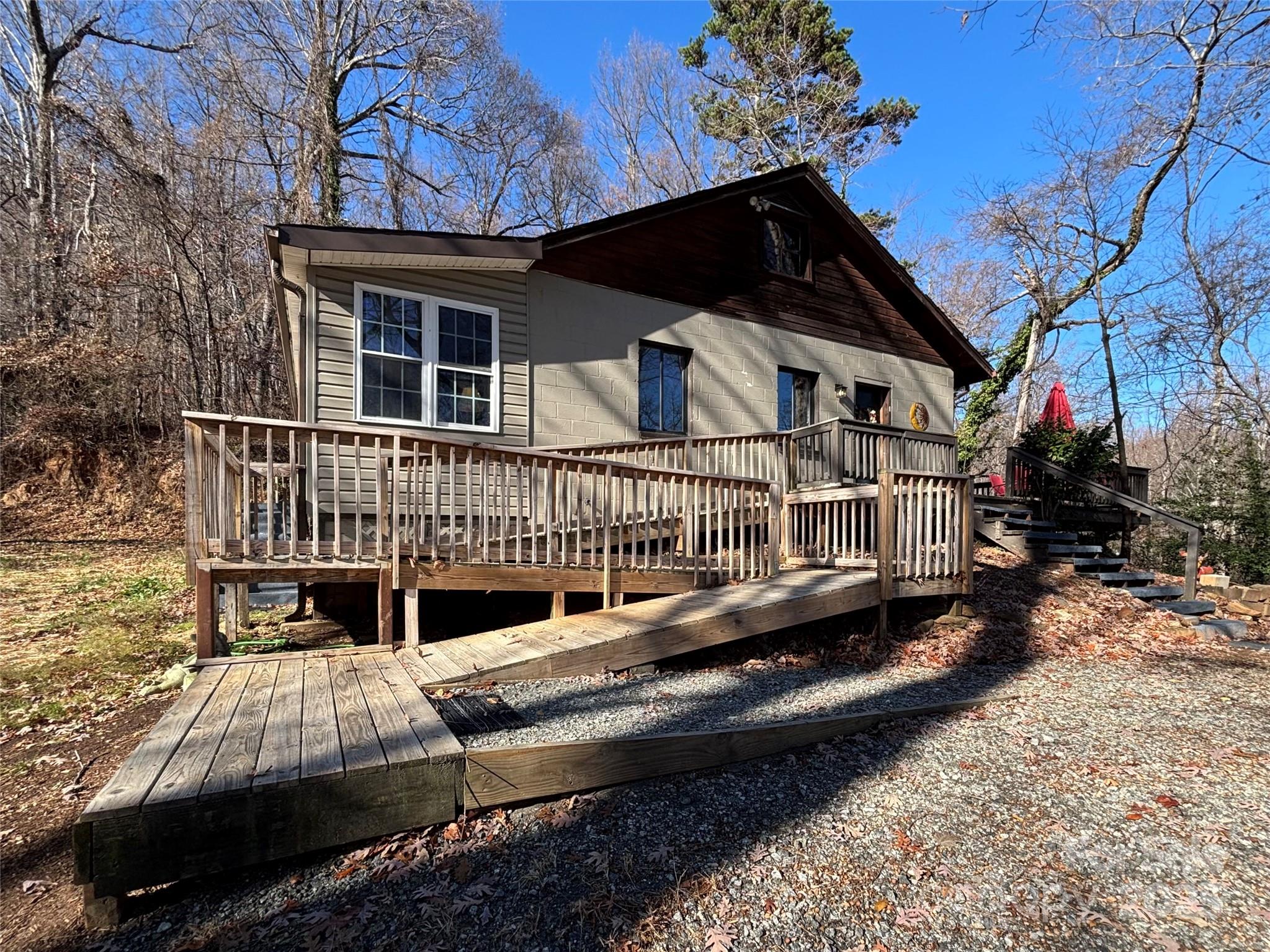 629 Vineyard Road Tryon NC 28782