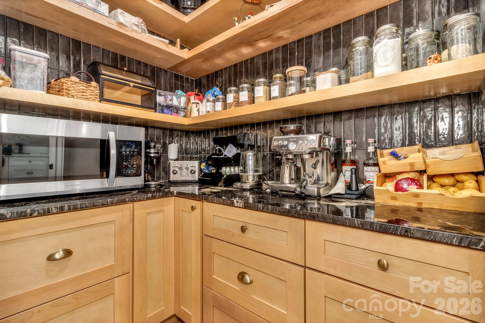 108 Poplar Green Way Asheville NC 28806