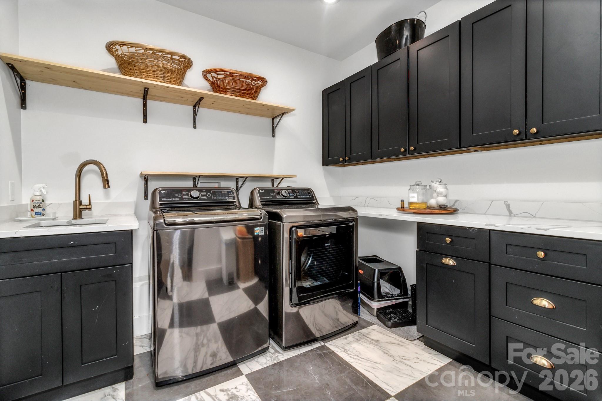 108 Poplar Green Way Asheville NC 28806