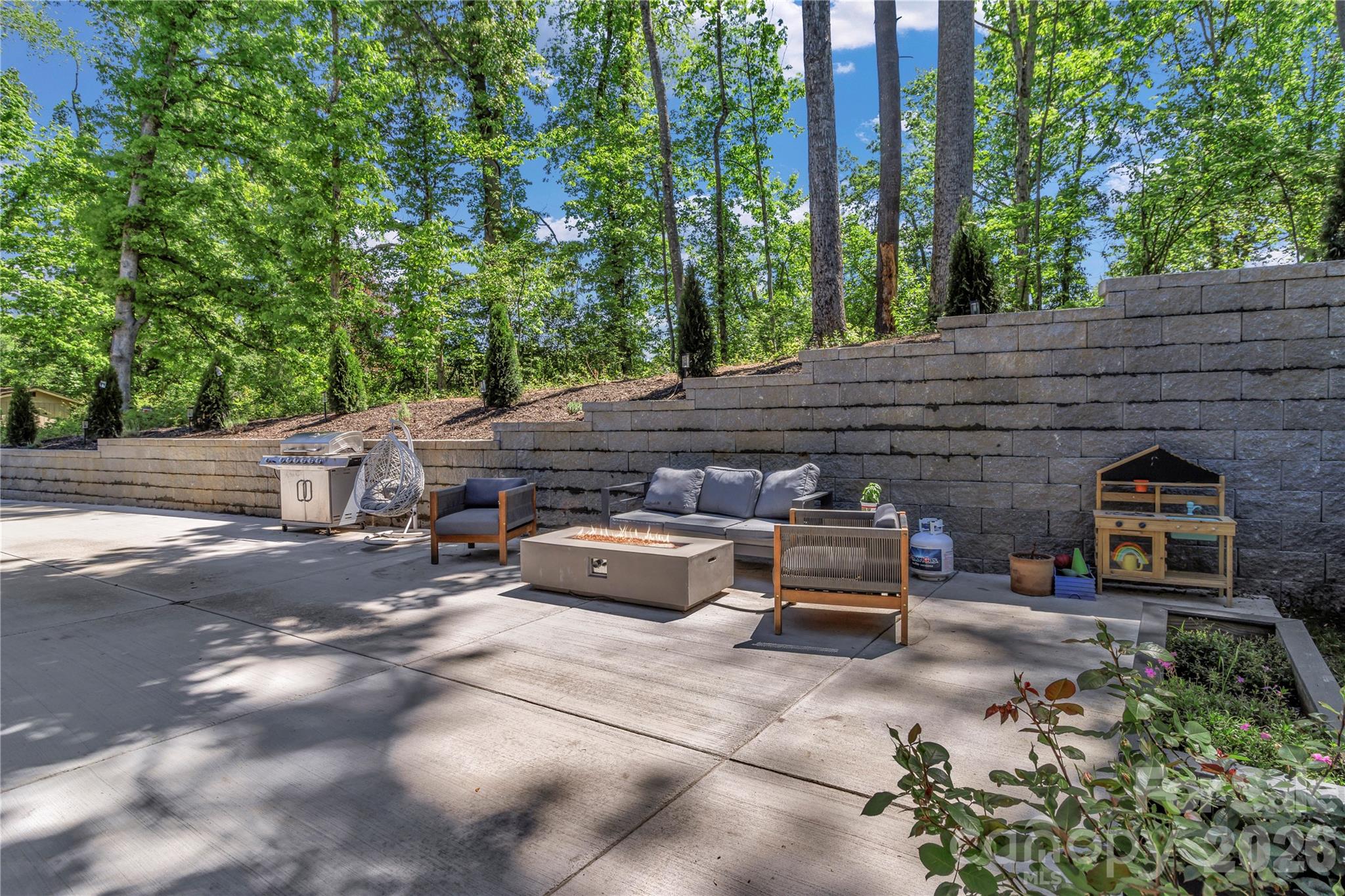 108 Poplar Green Way Asheville NC 28806