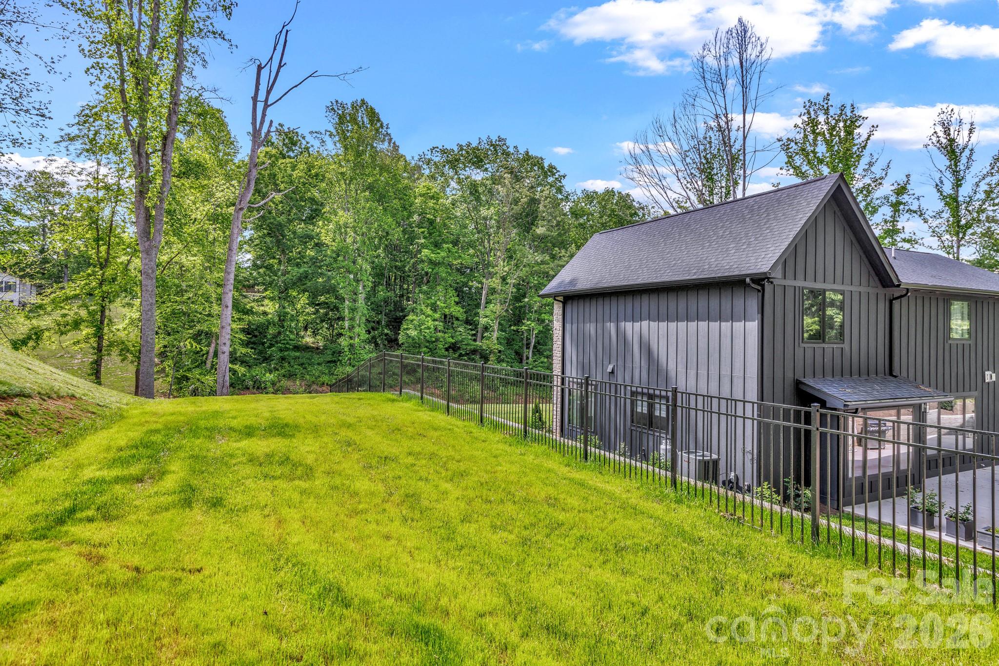 108 Poplar Green Way Asheville NC 28806