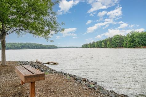 209 Seven Oaks Landing Belmont NC 28012