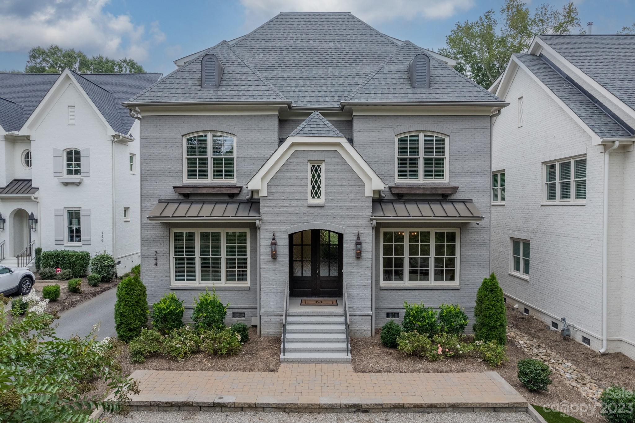 744 Ellsworth Road Charlotte NC 28211