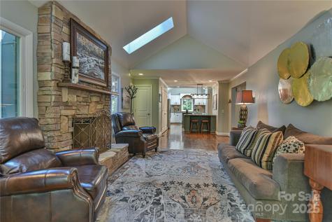 409 North Fork Road Black Mountain NC 28711